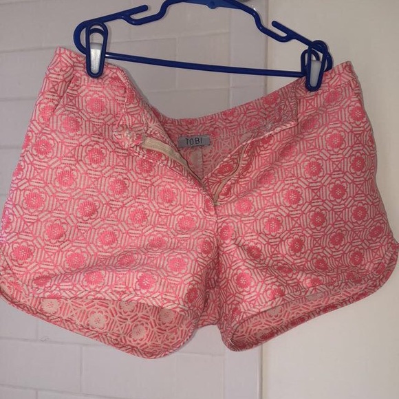 Pink patterned shorts - Picture 3 of 5